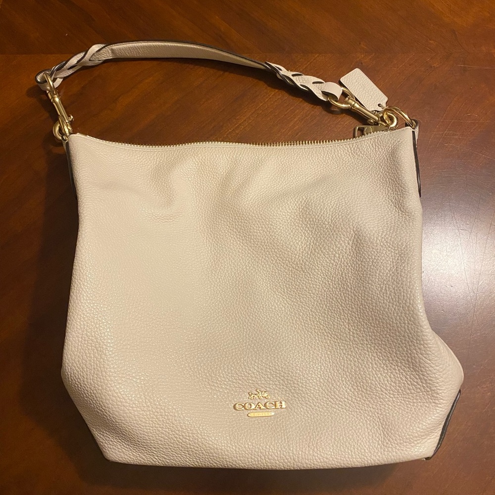 Like new Coach bucket bag purse